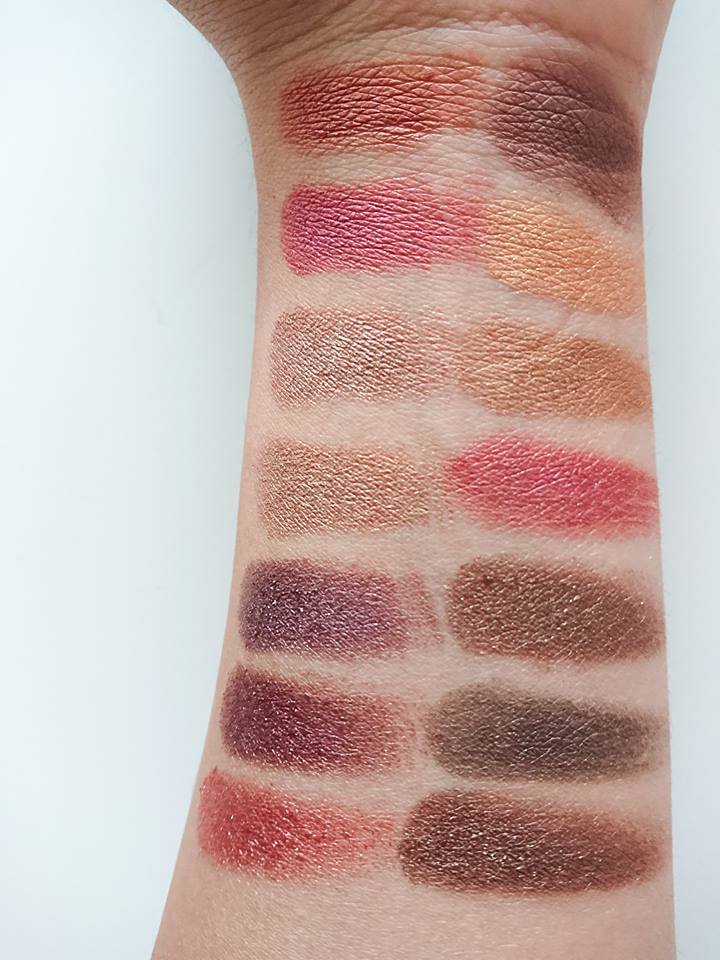 Makeup Revolution 35 Amplified Luxe Eyeshadow Palette 